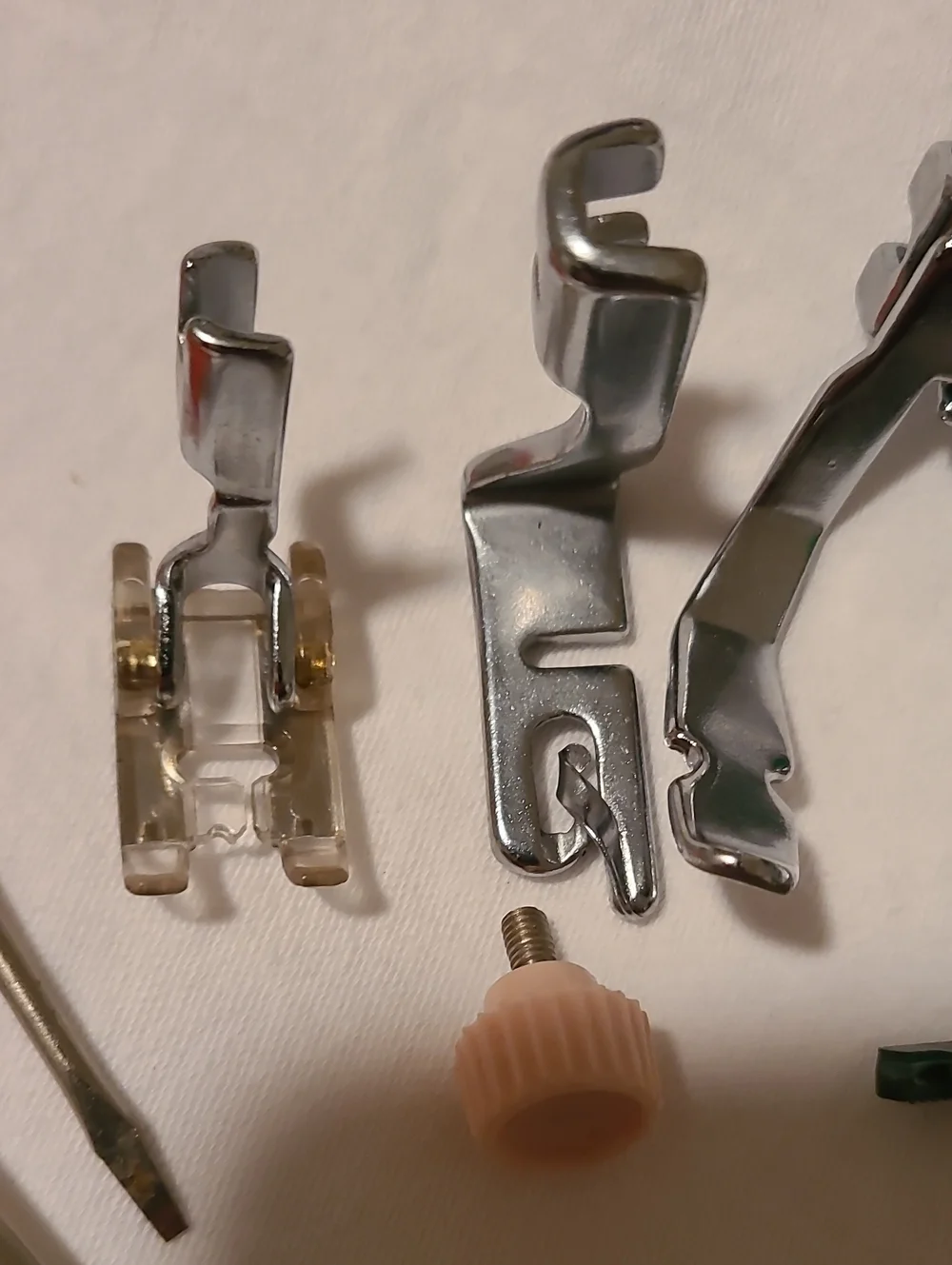 Singer Slant Shank Hemmer Foot, High Shank Presser Foot. Button Seam Guide